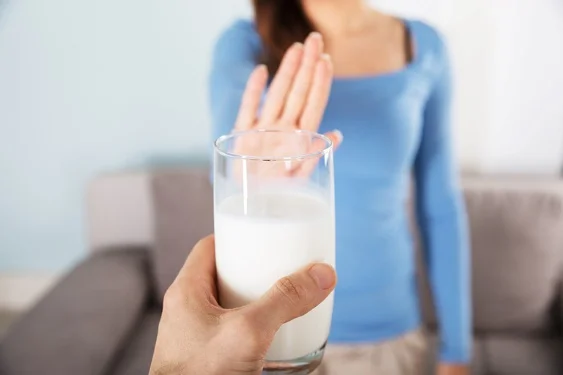 People with milk allergy and lactose intolerance should not eat yogurt