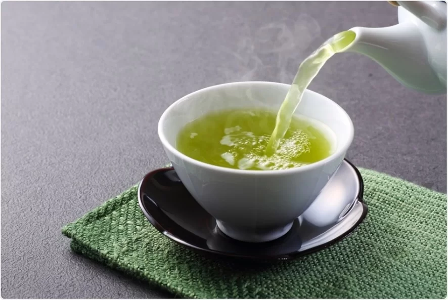 Drinking green tea regularly every day is good for your health