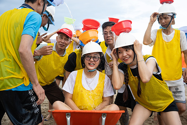 Team Building on the Beach Rita Team Building 2025 Inspires Unity and Joy in Ninh Chu Vinh Hy 4