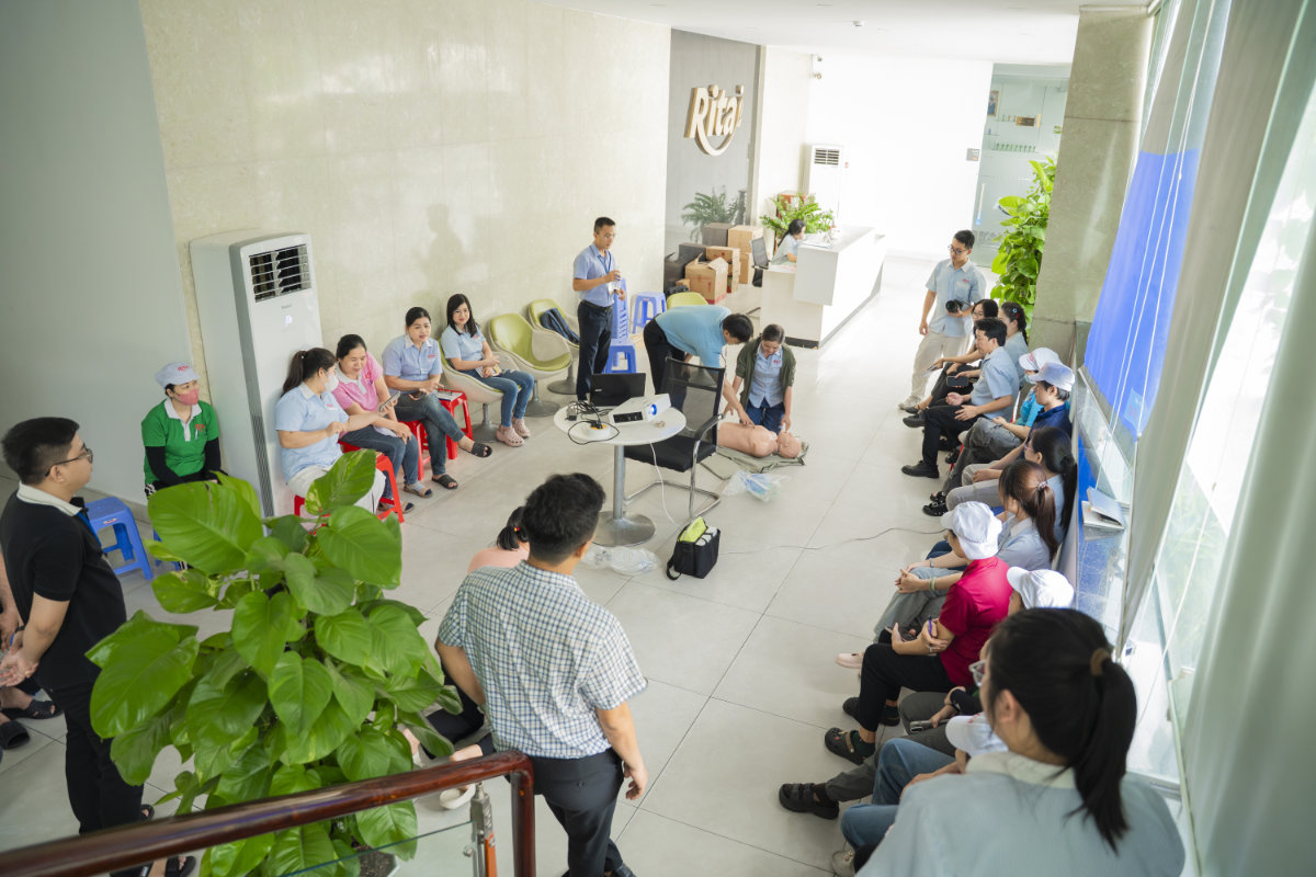 First Aid and Occupational Safety Training Course at Rita Company 2