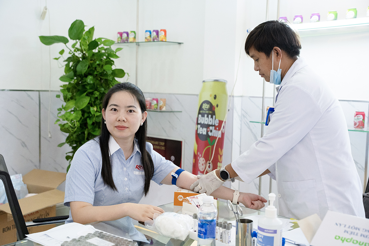 Rita Organizes Employee Health Check Program 4