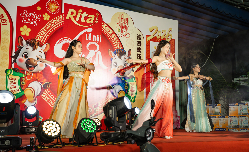 Rita Spring Festival 2026 Connecting Strength And Bridging Success 17