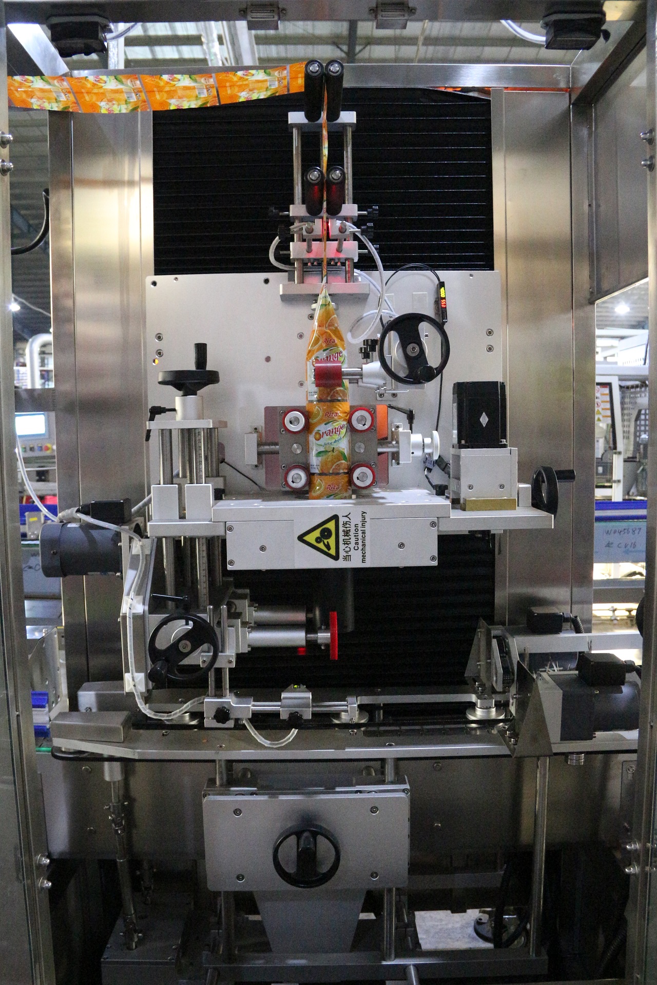 labeling-production-line