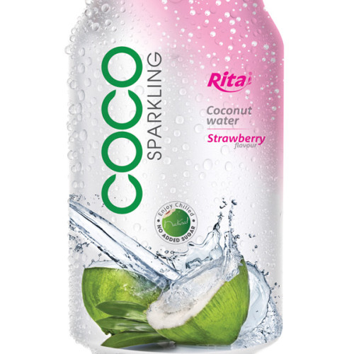 Sparking coconut water with strawberry